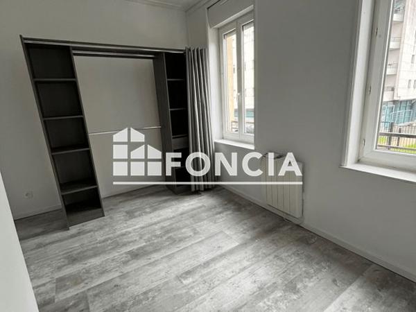 Location Appartement 2 pièces 40.01 m² - 19 RUE PORTE GAYOLE Boulogne Sur Mer 62200
