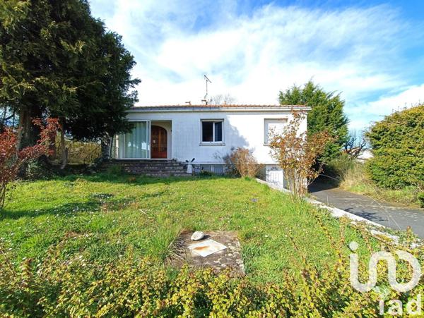 Maison 5 pièces de 208 m² à Le Poiré-sur-Vie (85170)