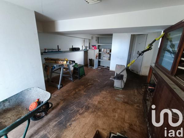 Maison 5 pièces de 208 m² à Le Poiré-sur-Vie (85170)