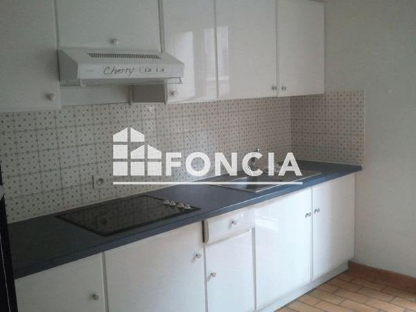 Location Appartement 2 pièces 49.5 m² - 1 ET 1BIS RUE WERLE Reims 51100