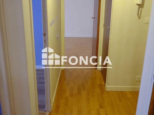 Location Appartement 2 pièces 49.5 m² - 1 ET 1BIS RUE WERLE Reims 51100