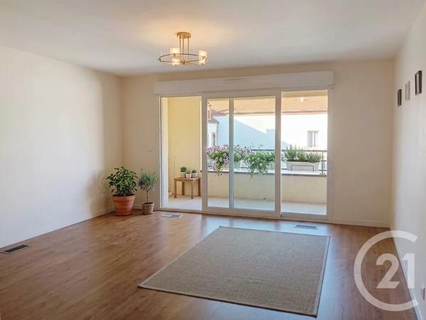 Appartement à vendre  2 pièces - 54,65 m 2   EPERNAY  - 51