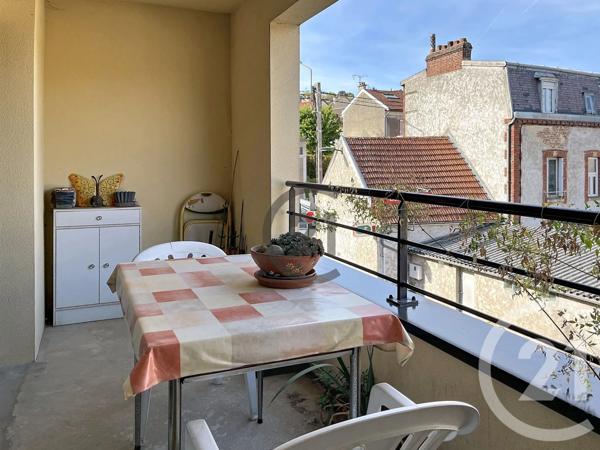 Appartement à vendre  2 pièces - 54,65 m 2   EPERNAY  - 51