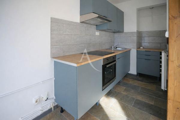 Pau - T3 rénové 5e étage - Terrasse, balcon, garage - Résidence seniors Jardins d'Arcadie