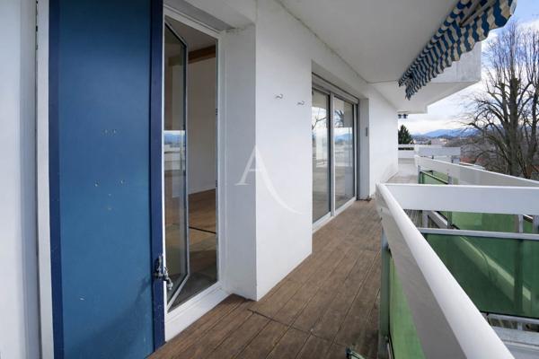 Pau - T3 rénové 5e étage - Terrasse, balcon, garage - Résidence seniors Jardins d'Arcadie