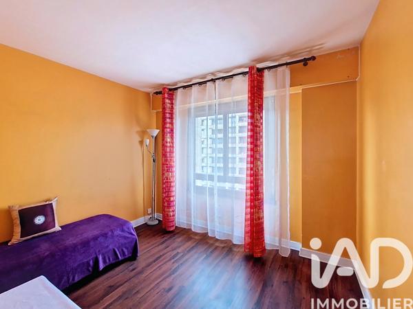 Appartement à vendre 5 pièces 84 m² Meudon-la-Forêt