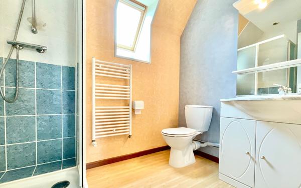 Maison à vendre    6 pièces •  Biéville-Beuville