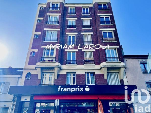 Studio 2 pièces de 45 m² à Les Lilas (93260)