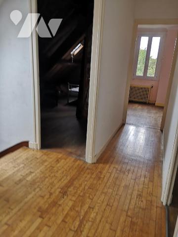 Maison 5 chambres à rafraichir