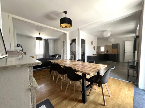 Duplex d'exception  4 chambres, 2 suites parentales, terrasse et vue panoramique sur les Pyrénées