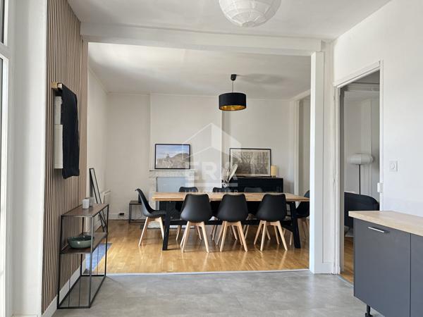 Duplex d'exception  4 chambres, 2 suites parentales, terrasse et vue panoramique sur les Pyrénées
