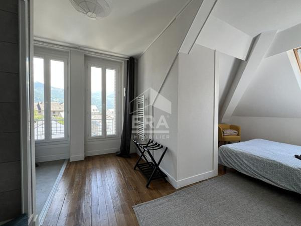 Duplex d'exception  4 chambres, 2 suites parentales, terrasse et vue panoramique sur les Pyrénées