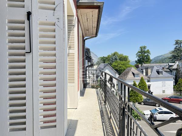 Duplex d'exception  4 chambres, 2 suites parentales, terrasse et vue panoramique sur les Pyrénées
