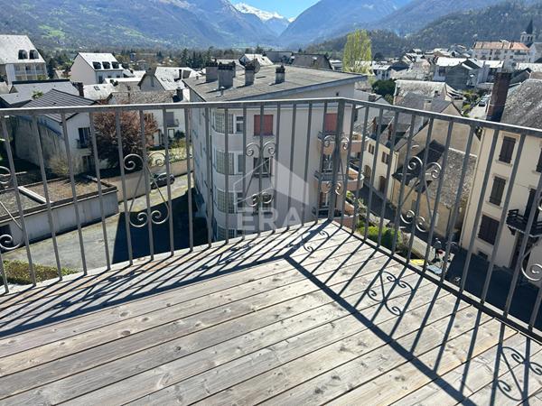 Duplex d'exception  4 chambres, 2 suites parentales, terrasse et vue panoramique sur les Pyrénées