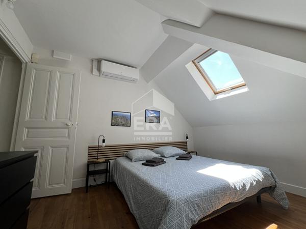 Duplex d'exception  4 chambres, 2 suites parentales, terrasse et vue panoramique sur les Pyrénées