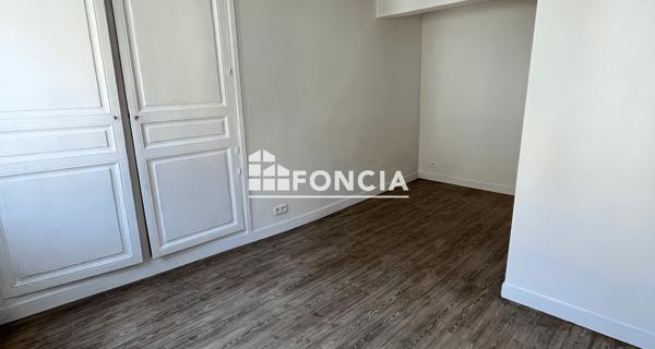 Location Studio 23.01 m² - Melun 77000
