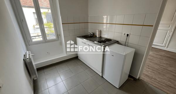 Location Studio 23.01 m² - Melun 77000