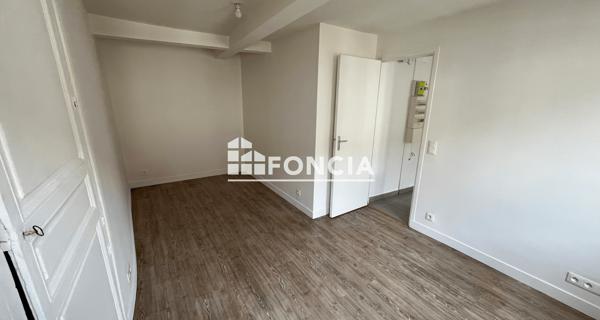 Location Studio 23.01 m² - Melun 77000
