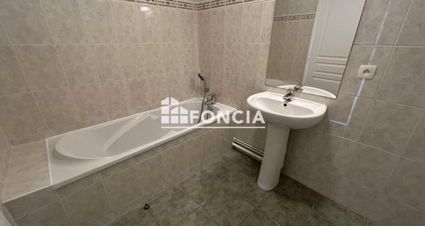 Location Appartement 2 pièces 47.04 m² - Coulommiers 77120