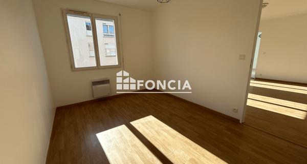 Location Appartement 2 pièces 47.04 m² - Coulommiers 77120