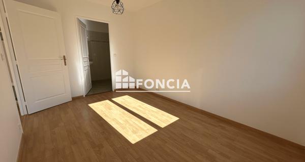 Location Appartement 2 pièces 47.04 m² - Coulommiers 77120