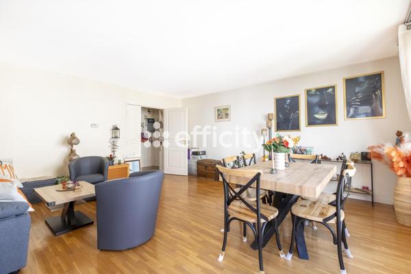 Appartement
         4 pièces
        - 90 m² Exclusivité 730 000 € *