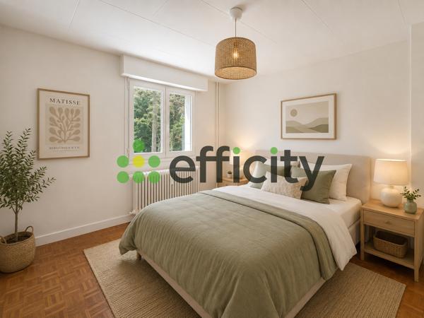 Appartement
         2 pièces
        - 43 m² 194 250 € *