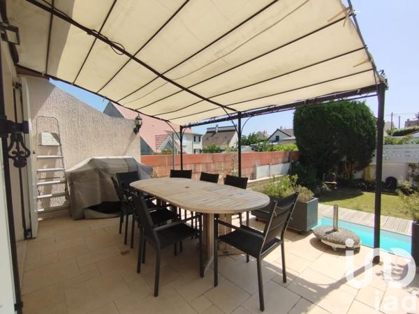 Maison à vendre 7 pièces 155 m² Champs-sur-Marne