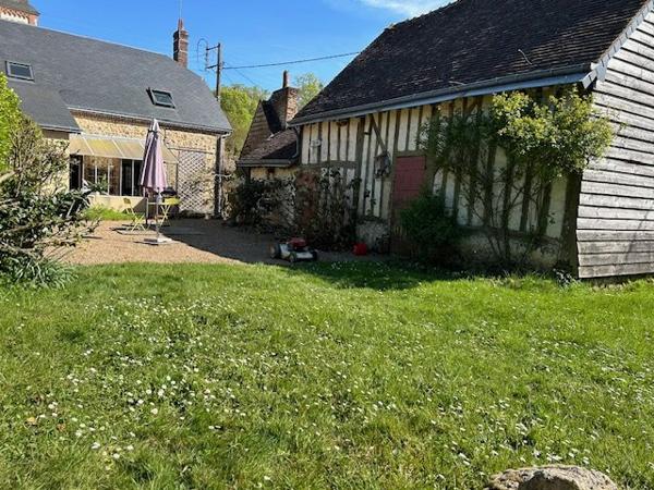 Maison de village à BROU (28160)