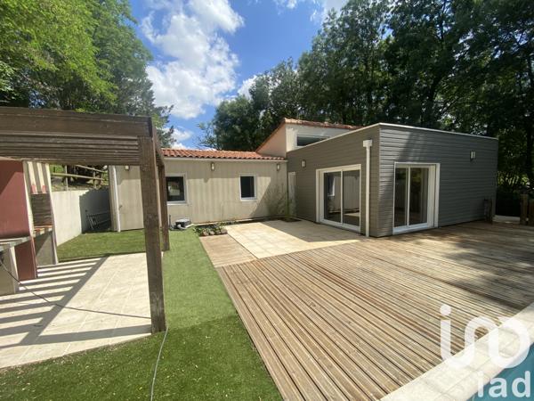 Maison à vendre 5 pièces 123 m² Exireuil