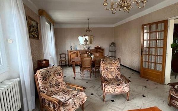 Maison à vendre    5 pièces •  Luc-la-Primaube