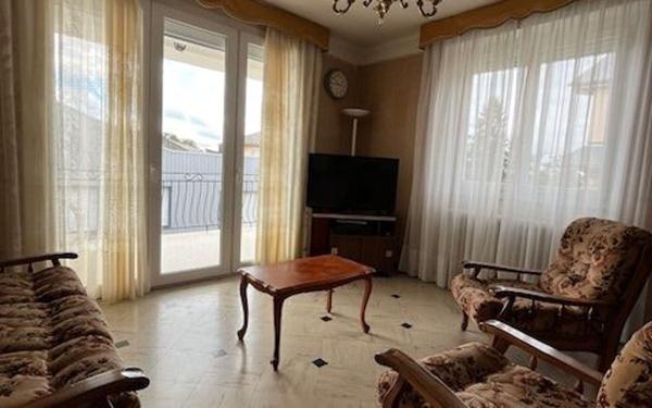 Maison à vendre    5 pièces •  Luc-la-Primaube