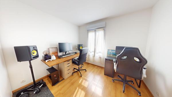 417 (Appartement A louer) : Appartement duplex VILLENEUVE LA GARENNE 4 pièces 101.1m² - 1900€ CC