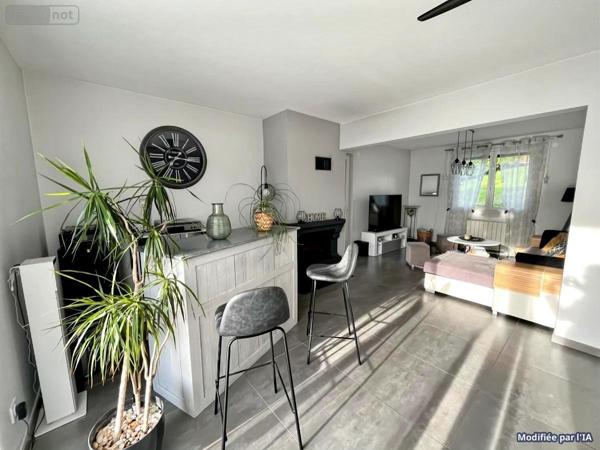 Maison à vendre à Meximieux dans l'Ain (01800), ref : 01067-955