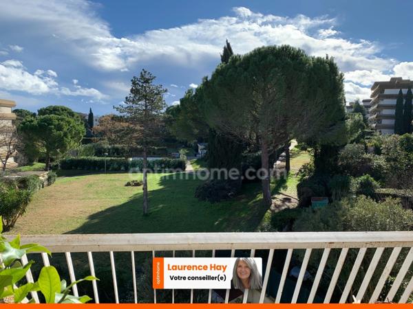 Appartement - 5 pièces 110M2- Sans vis-à-vis - Dernier étage - Vue parc - Cave - Parking - Piscine - Tennis - Parc - Proche Parc Montcalm - Ligne 5 Tramway