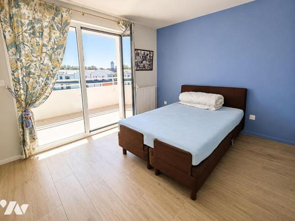 EN EXCLUSIVITE SUR MALO LES BAINS, A deux pas de la mer, superbe APT de 94 m² au 3ème Etage d'u...
