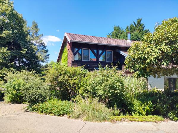 Besançon (25000) Maison d'architecte avec plage privée sur l'ognon