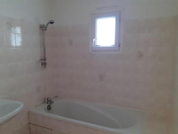 A la Guérinière, maison de plain-pied de 107 m2 de surface habitable, non loin des plages et des commerces...