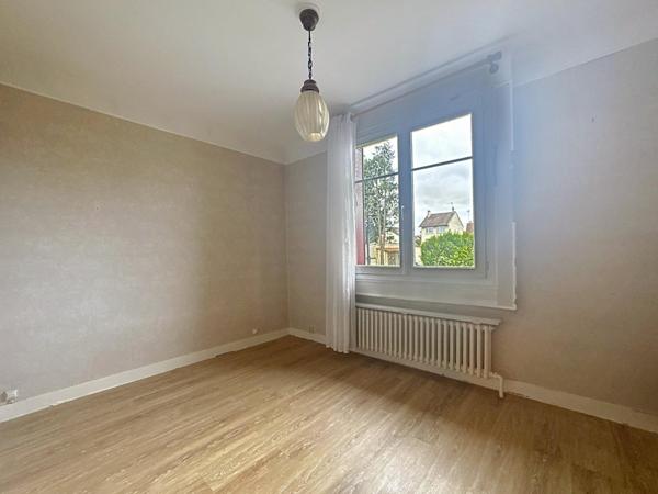 Maison à VILLEPINTE, 93420 - 5 pièces 90m²