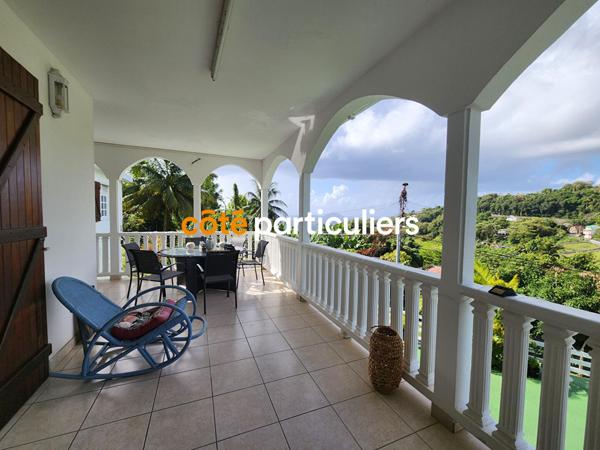 Vente Maison13 Pièces - CAPESTERRE BELLE EAU (97130)