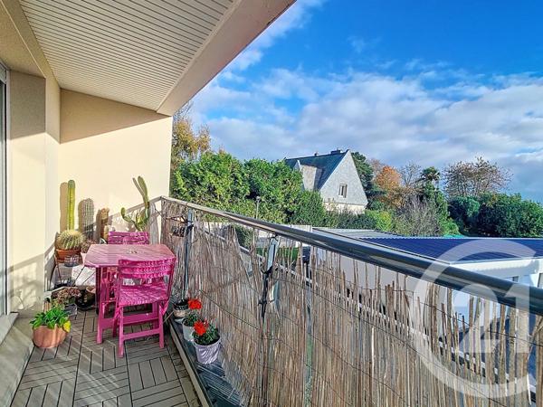 Appartement F3 à vendre  3 pièces - 67,69 m2 COMBOURG - 35