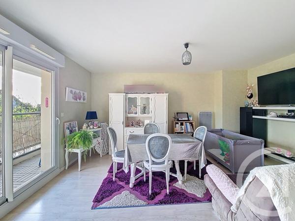 Appartement F3 à vendre  3 pièces - 67,69 m2 COMBOURG - 35