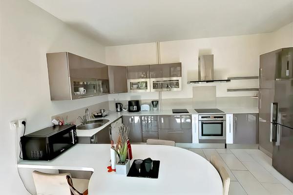 Spacieux 4 pièces avec Terrasse