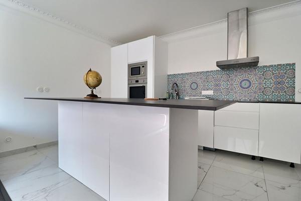 Appartement La Plaine Saint Denis 3 pièce(s) de 65m² en rez de jardin