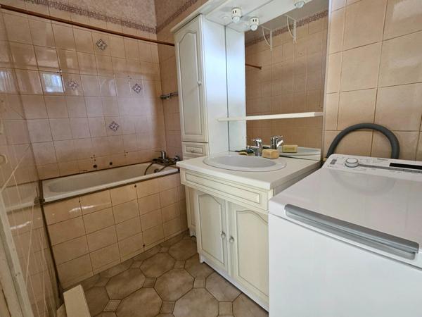 Appartement à vendre 3 pièces au KREMLIN