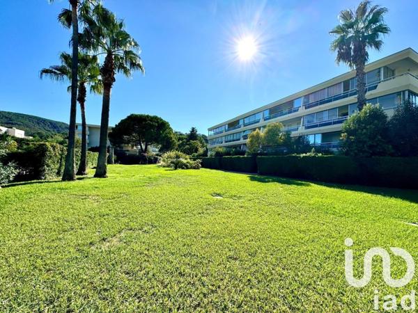 Appartement à vendre 2 pièces 47 m² Mandelieu-la-Napoule