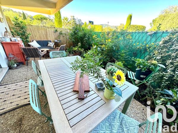 Appartement à vendre 2 pièces 47 m² Mandelieu-la-Napoule
