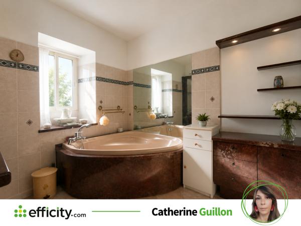 Maison
         5 pièces
        - 167 m²