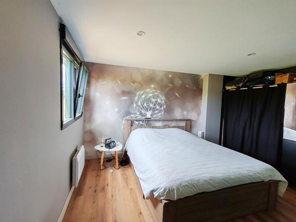 Magnifique Contemporaine Ossature bois, et ses dépendances !