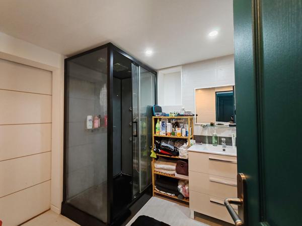 Magnifique Contemporaine Ossature bois, et ses dépendances !